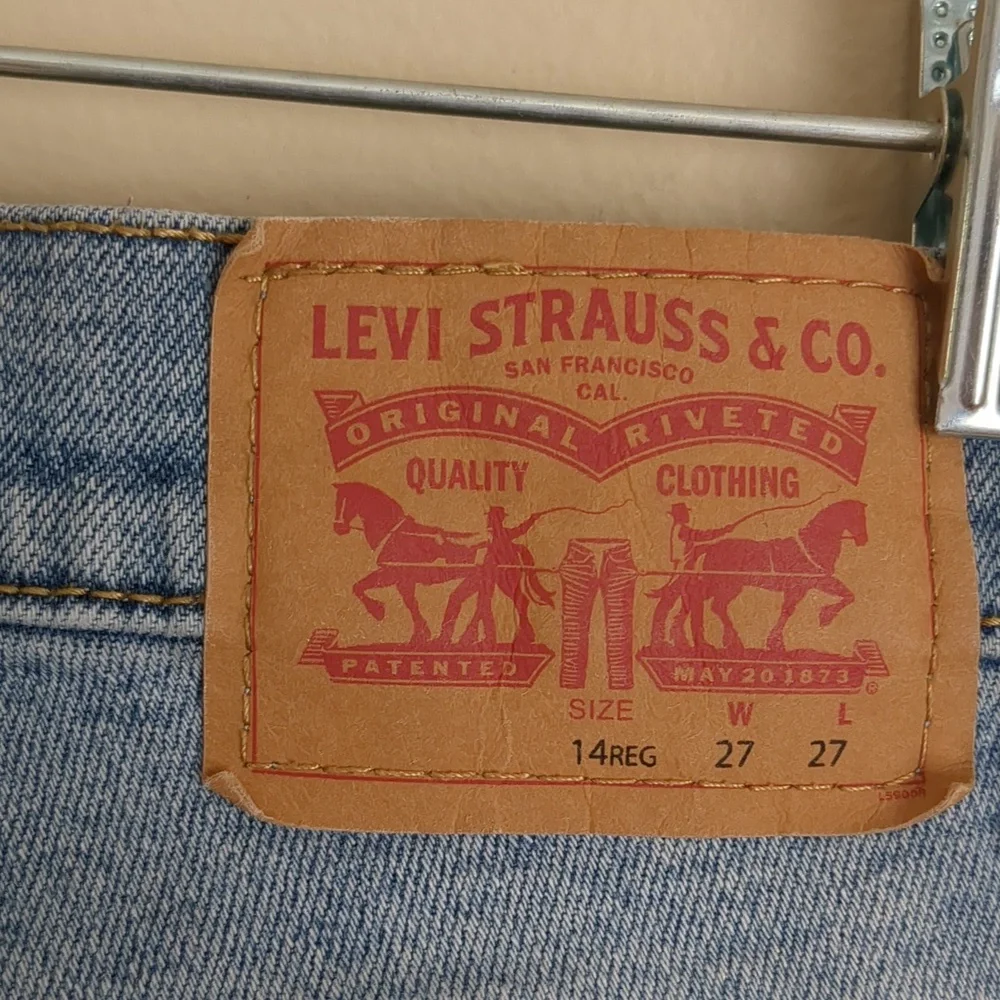 511 Slim Levi's Patch Jeans Light Wash Distressed (Kids Size 14 Regular)